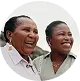 duas mulheres idosas sorrindo